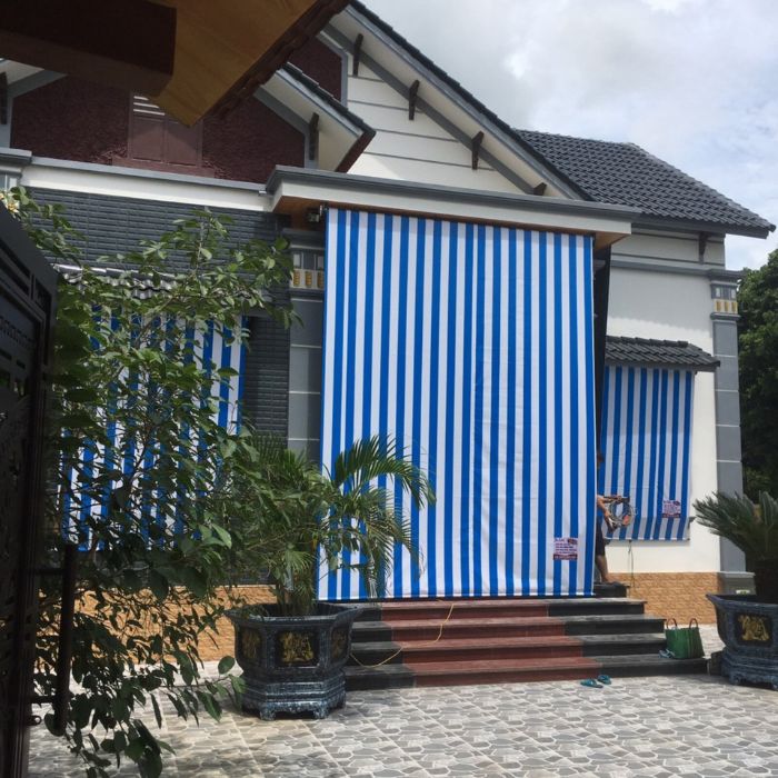 Rèm bạt tự động ngoài trời giá rẻ